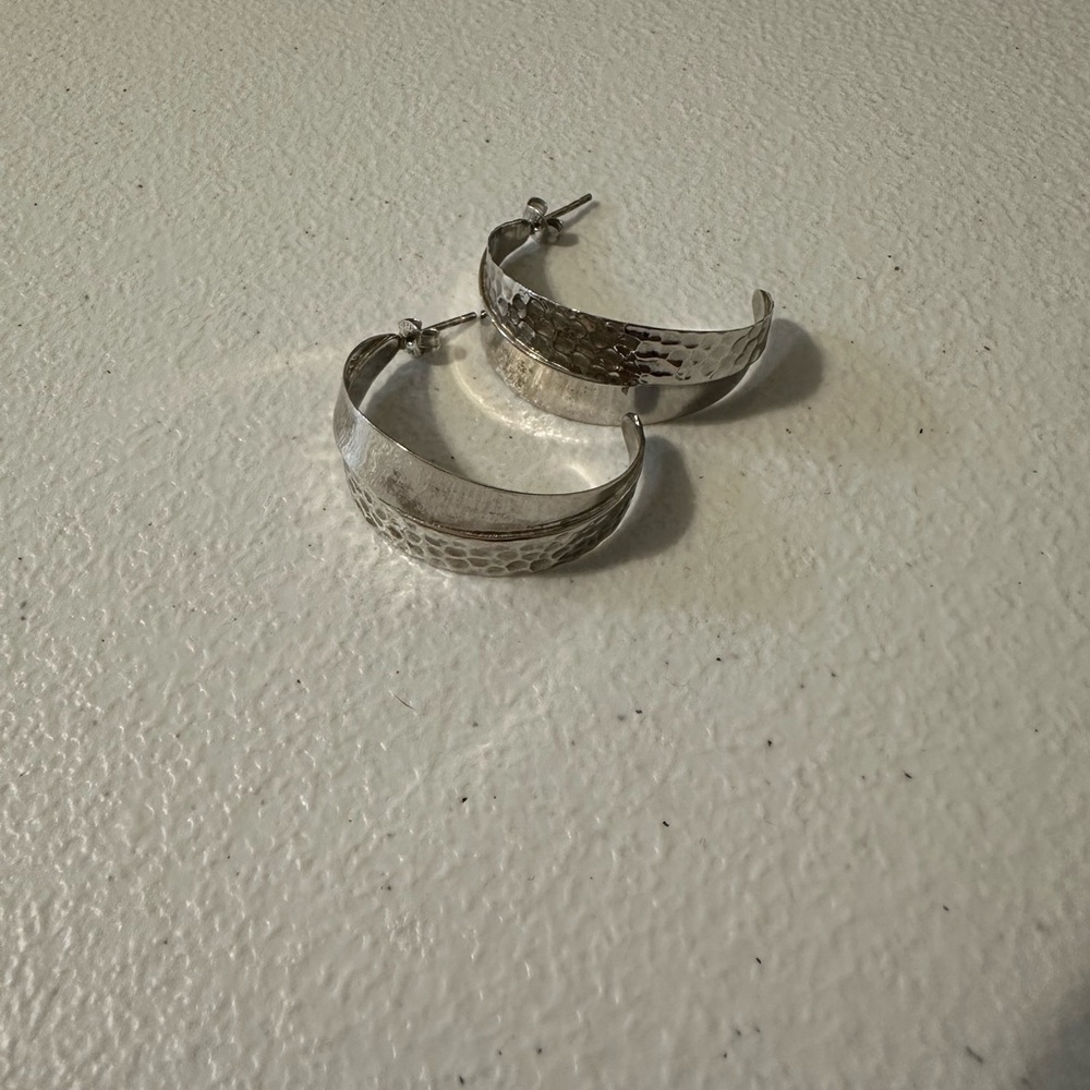 925 Sterling Silver Hammered Earrings